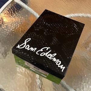 💯Sam Edelman green & black shoe box 🎁👠